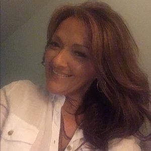 Meet your Posher, Valérie